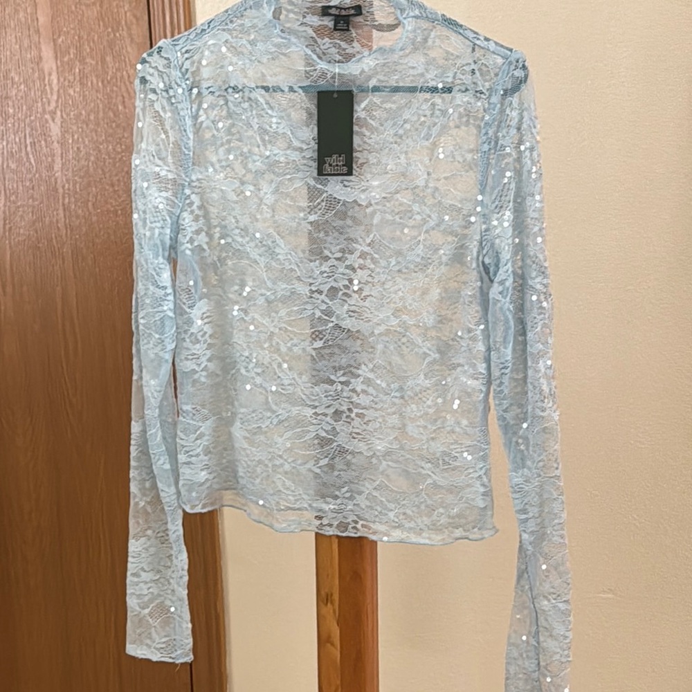 Woman’s Medium; Wild Fable; Soft Sheer Sequin Lacey Top; Blue/White